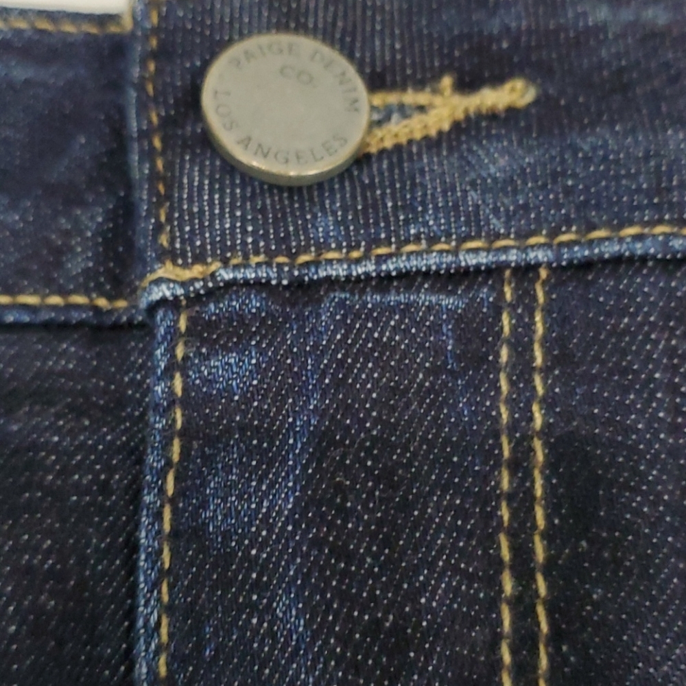 EUC PAIGE JAX RAW HEM BERMUDA (SZ 28) - Picture 9 of 9